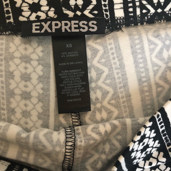 EXPRESS XS flare bottom tribal print pants - Picture 2 of 6